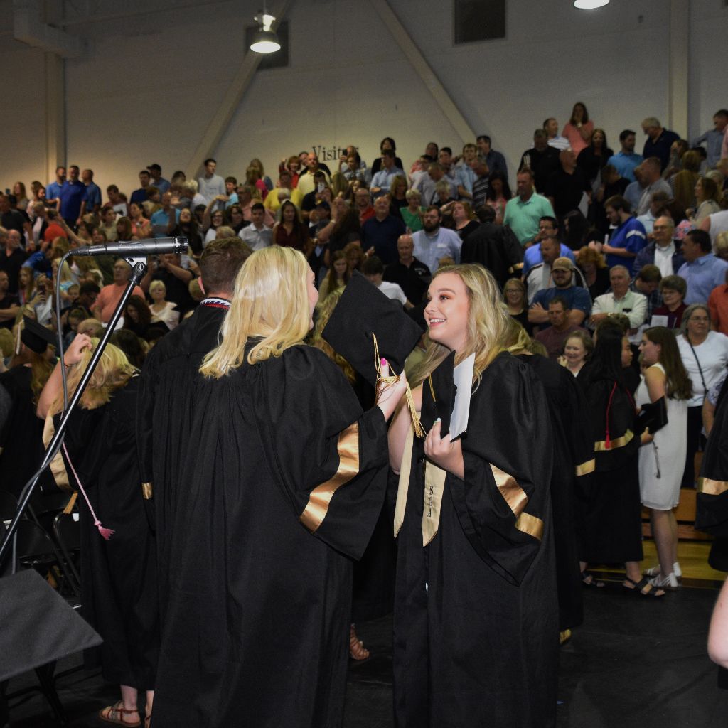 DHS 2019 Graduation Ceremony (106).jpg